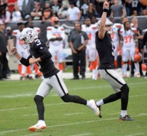 Raiders get first win of the season against Browns in OT