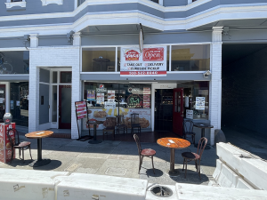 Cajun Fare and More at Johnathan’s Sandwiches