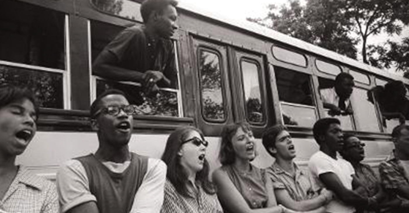 In June 1964 around 800 white, mainly middle-class northern students travelled to Mississippi to spend the summer working alongside veteran Black activists. It was a bold and creative attempt to advance the cause of civil rights and to force decisive action from the federal government. Courtesy of heroesofthecivilrightsmovement.org/chapter/freedom-summer