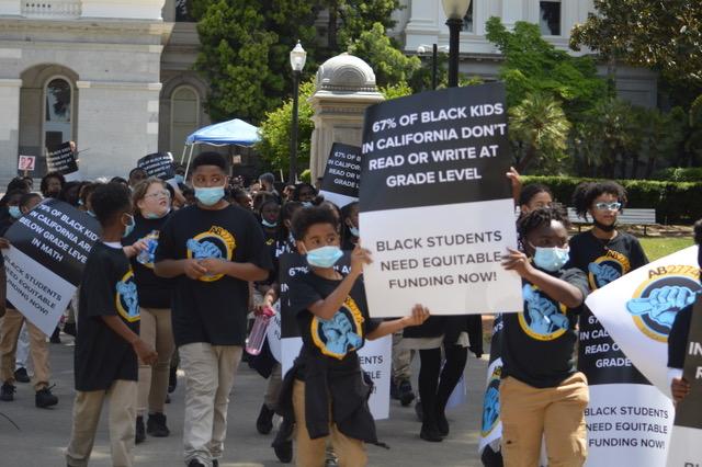 Students and teachers from across the state visited the State Capitol to show their support of AB 2774. CBM photo by Antonio Ray Harvey.