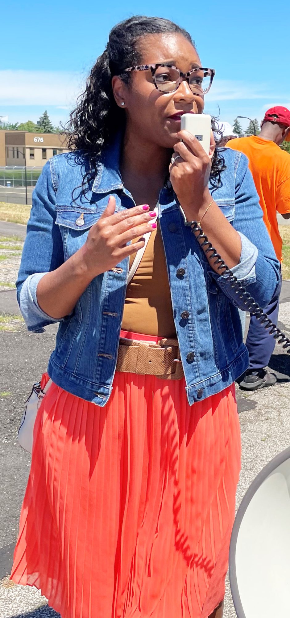 State Rap Emelia Sykes questions the capture tactics of police on young Black men and why it took eight officers to bring down on unarmed man with over 90 bullets.” (Reporter photo)