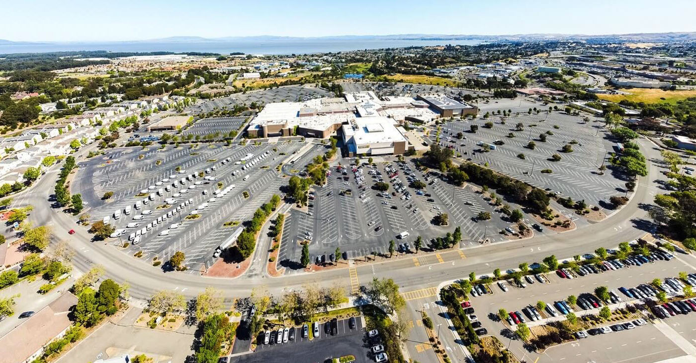 El centro comercial  Mall, The good place, South park