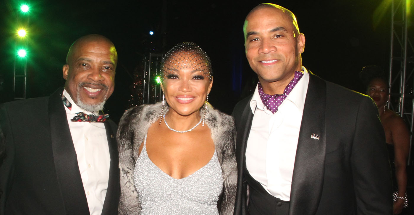 100 Black Men of the Bay Area Gala Chair/Vice Chair Danny L. Williams with singer Chanté Moore and 100 Black Men of the Bay Area president, Chuck Baker at the 100 Black Men Scholarship Benefit and Awards Gala at the San Francisco Marriott Marquis. Photos By Auintard