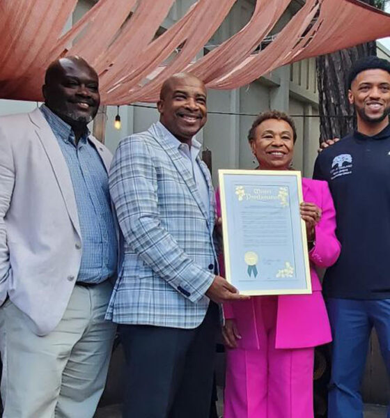 At D. Monaghan’s on the Hill, a resolution declaring April 9 ‘100 Black Men of the Bay Area Day’ was witnessed by (l.-r.) 100 Black Men leaders Maurice Harold, Marco T. Lindsey, Danny Lee Williams, Oakland Mayor Barbara Lee, Oakland City Council President Kevin Jenkins, Port of Oakland Commissioner Derek Mohammad, and Oakland Councilmember Janani Ramachandran. Photo by Carla Thomas.